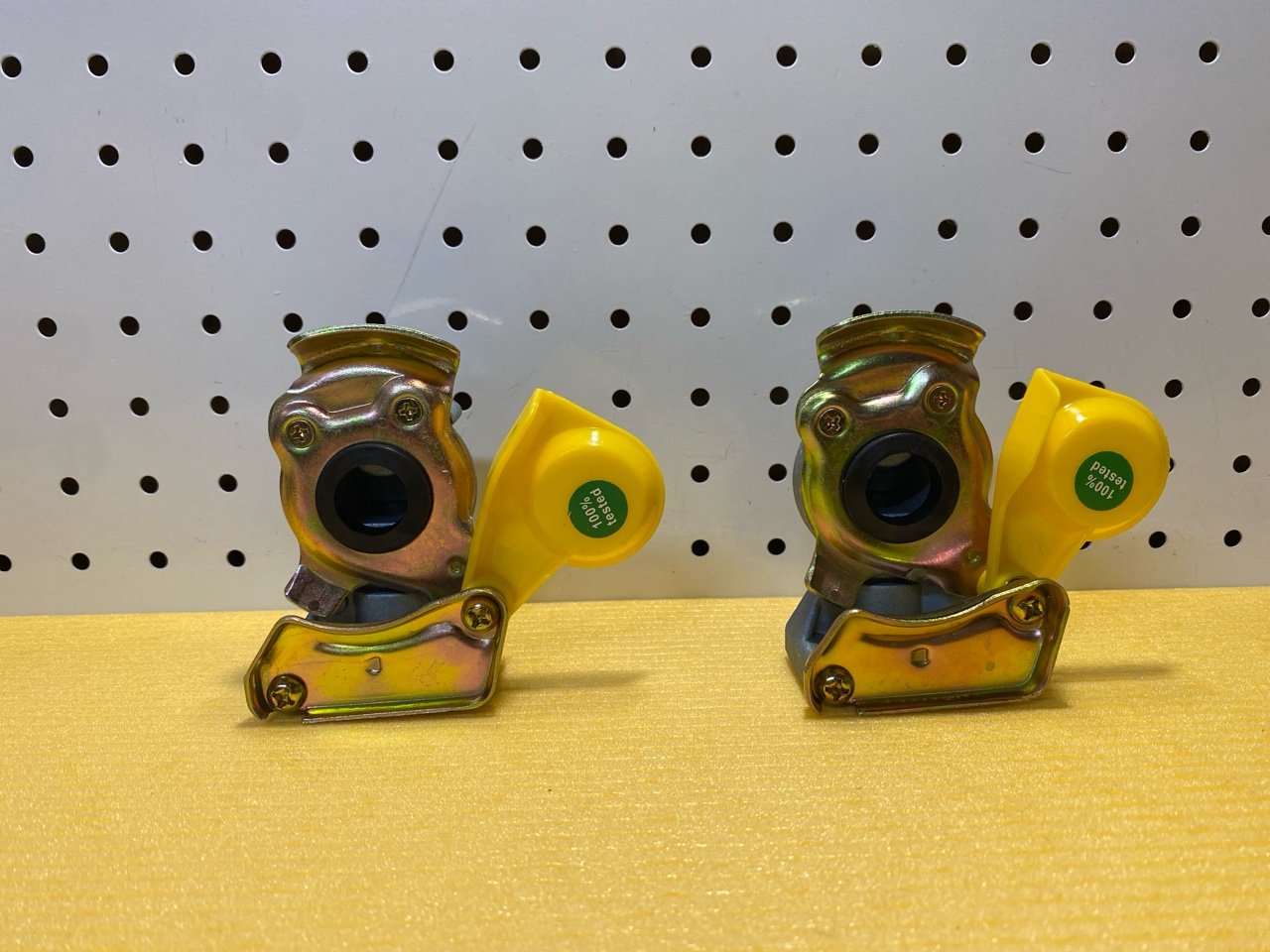 Комплект соединительных головок M16x1.5