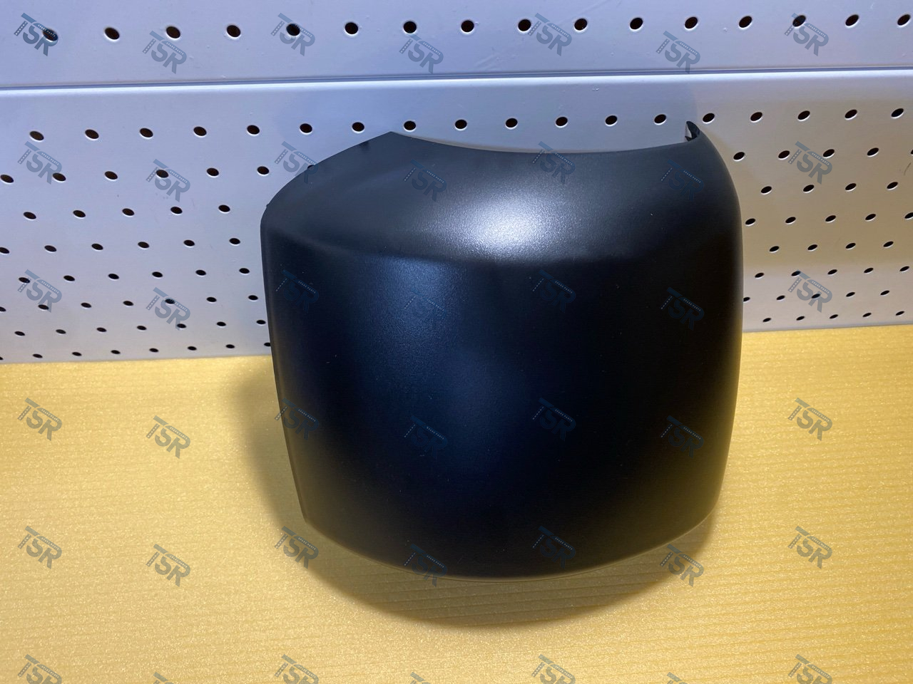 Крышка малого зеркала правая