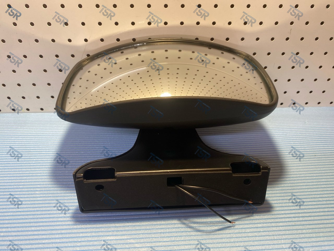 Зеркало бордюрное