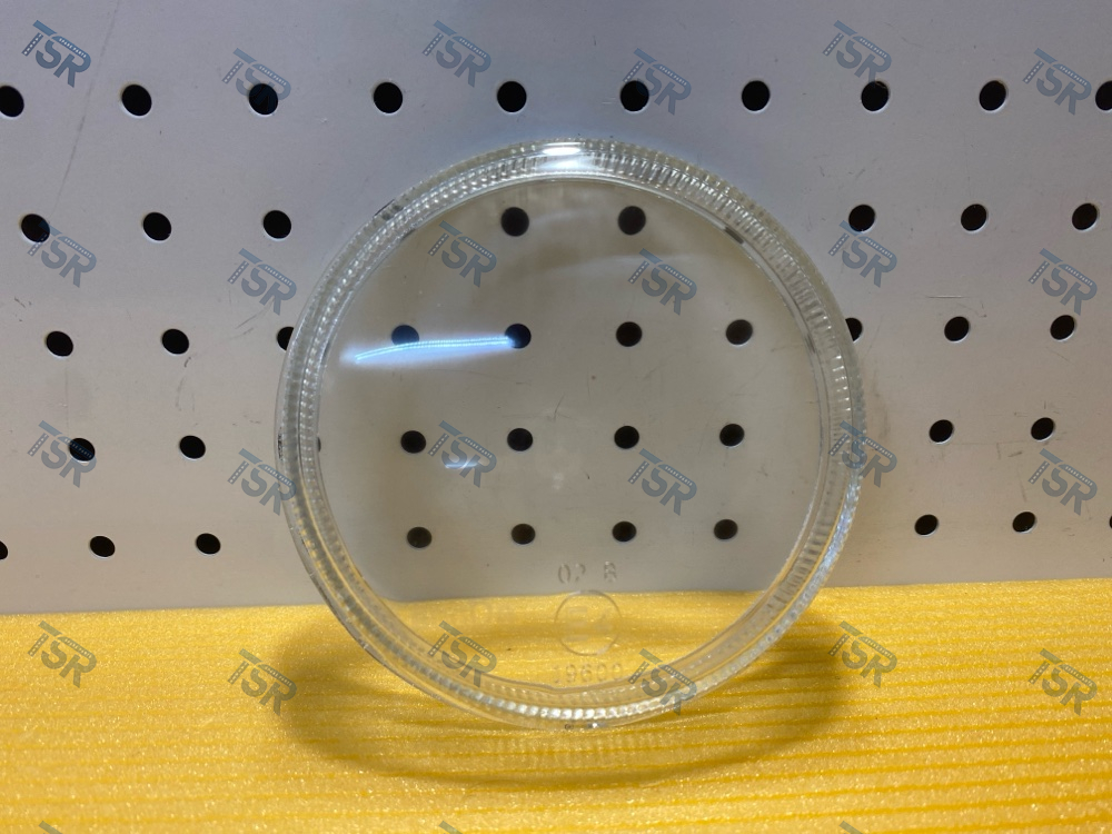 Стекло фары противотуманной