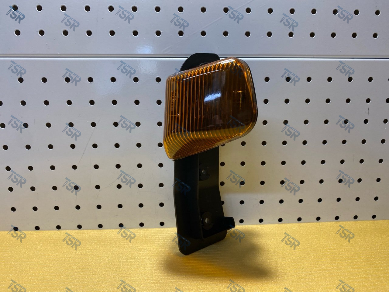 Указатель поворота правый