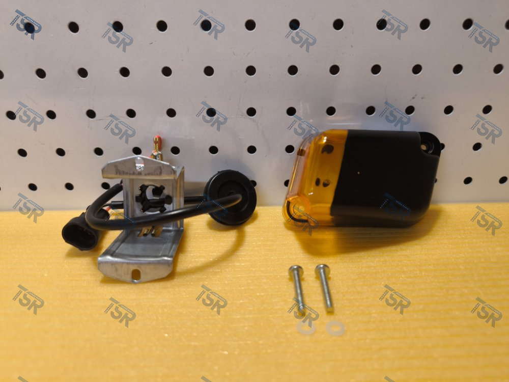 Фонарь указателя поворота левый