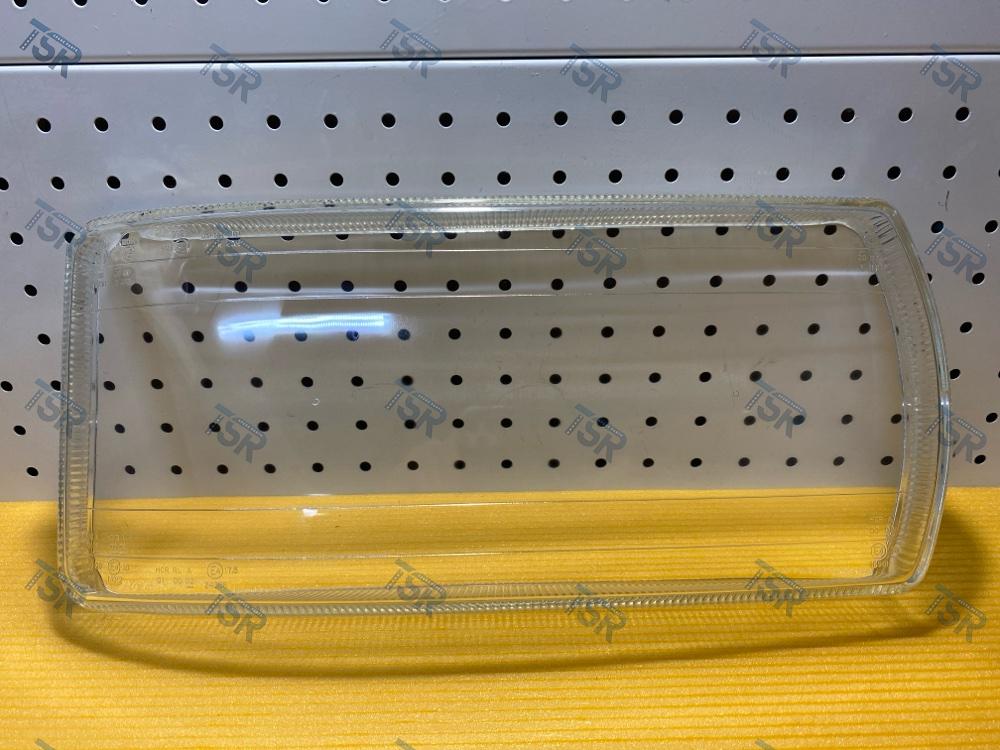 Стекло фары правоелевое