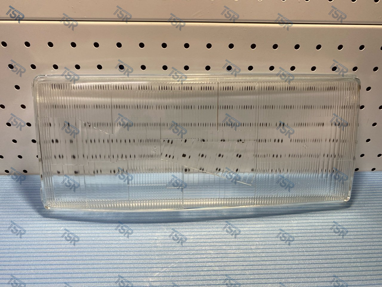 Стекло фары