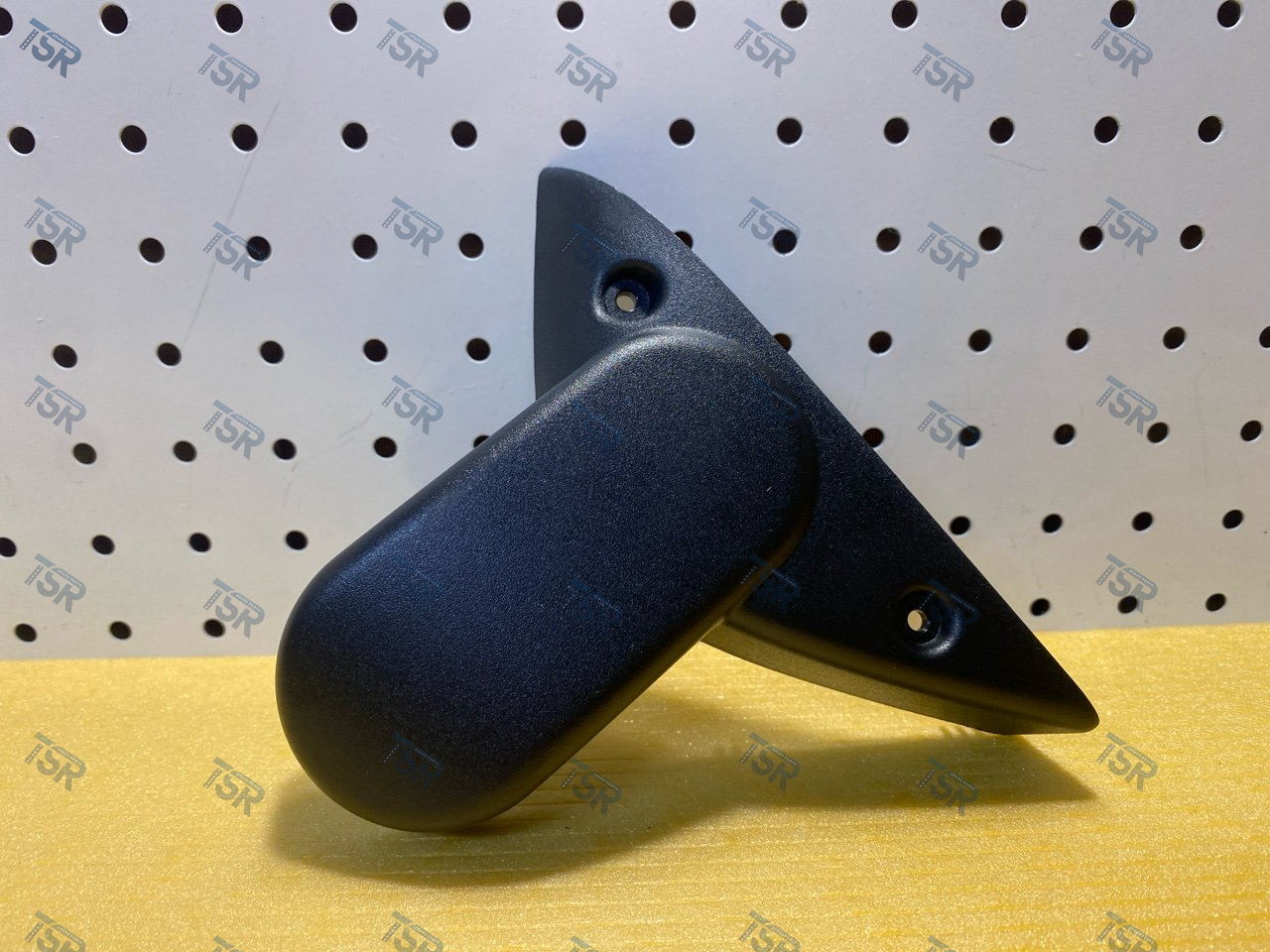 Накладка кронштейна зеркала