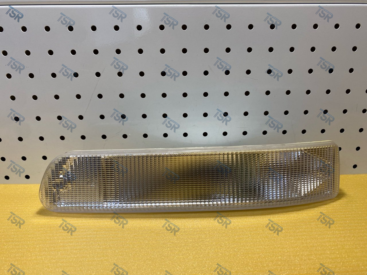 Фонарь поворота левый