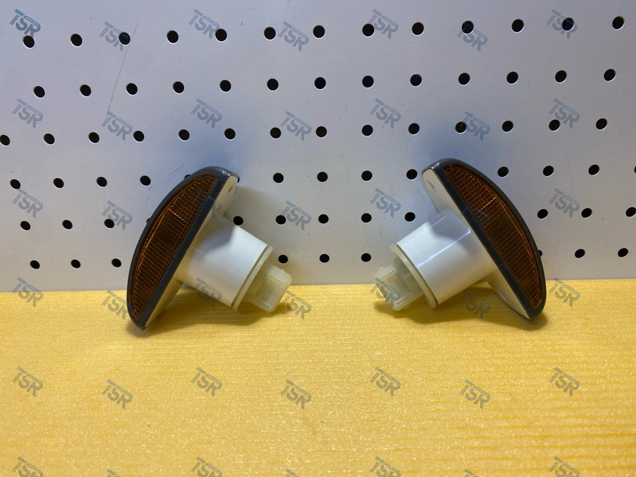 Указатель поворота с патроном (комплект 2 штуки)