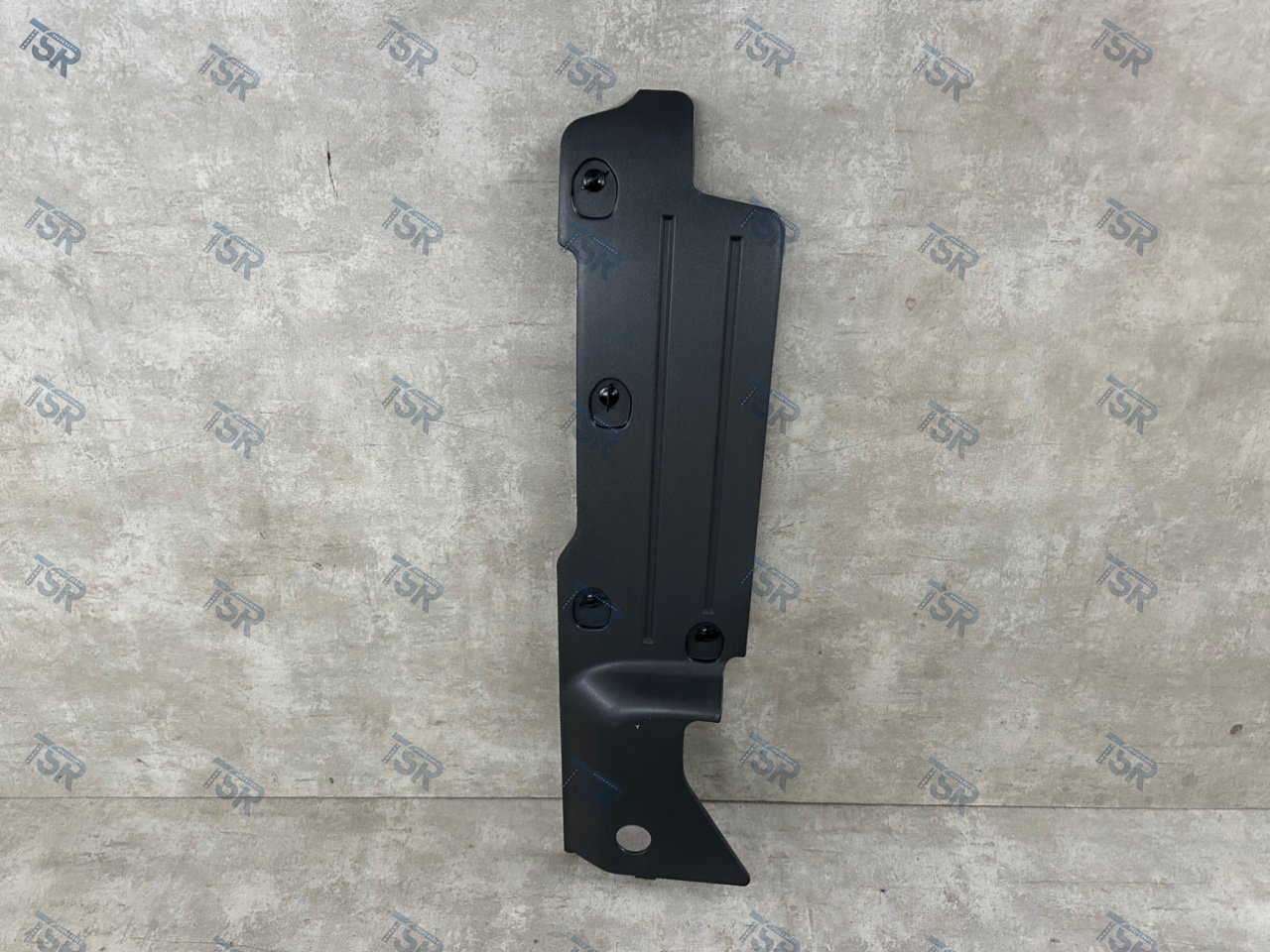 Задняя крышка облицовки фары