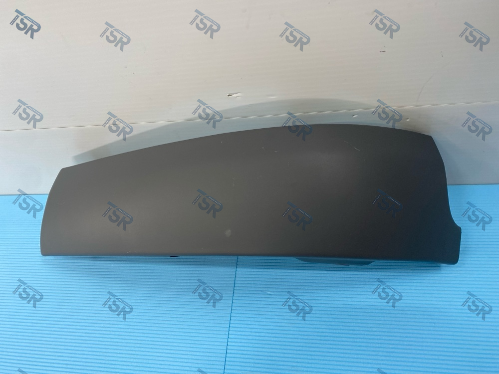 Угол бампера левый