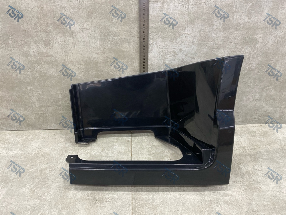 Подножка нижняя левая