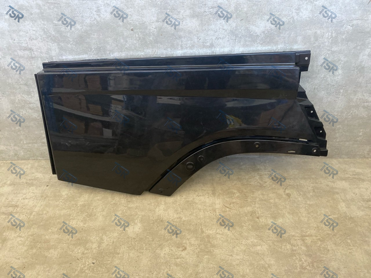 Крыло кабины правое