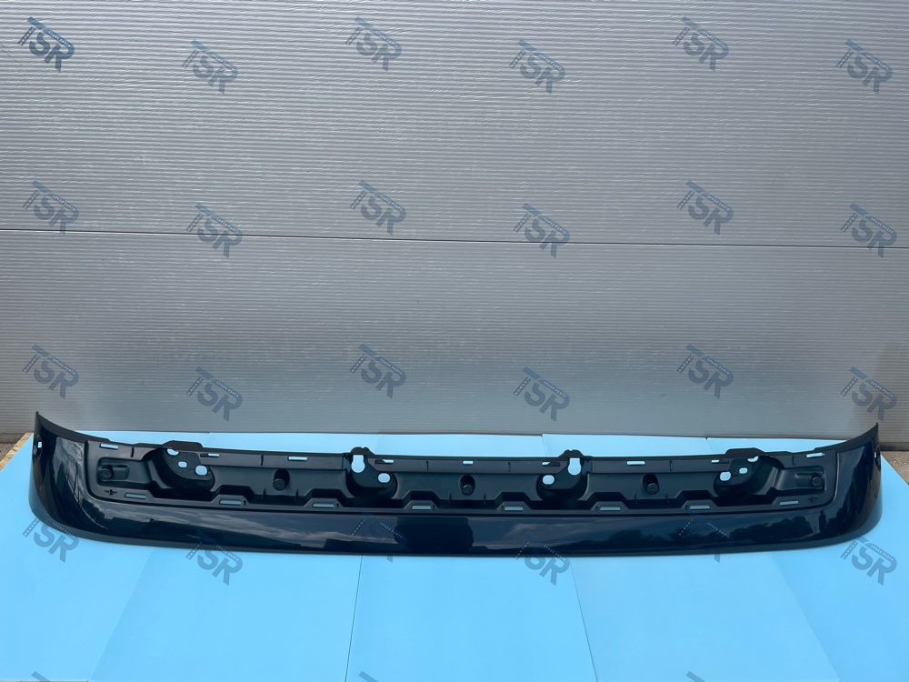 Козырек солнцезащитный (нижняя часть)