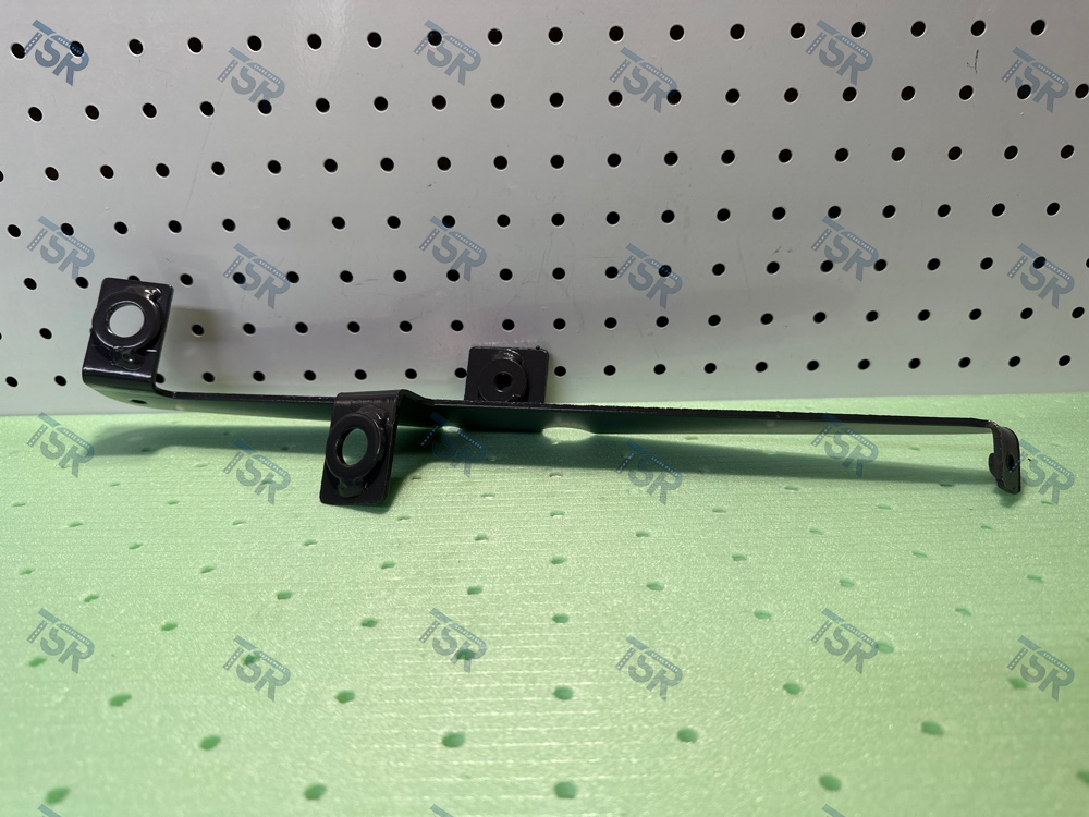 Крепеж козырька солнцезащитного