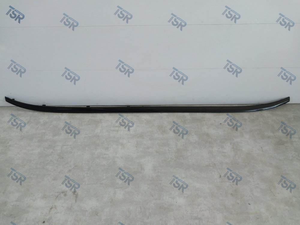 Молдинг солнцезащитного козырька