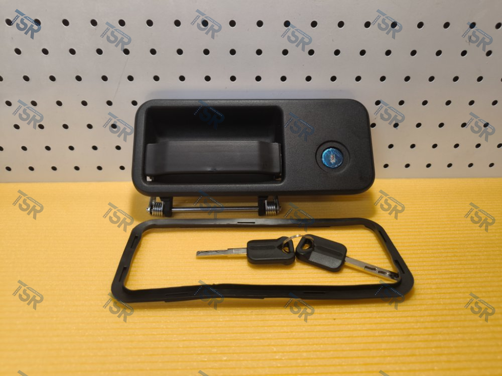 Ручка двери правая