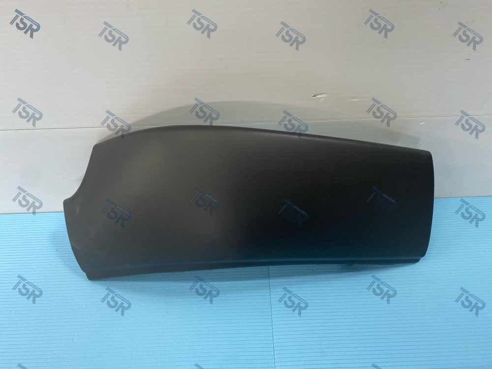 Угол бампера правый