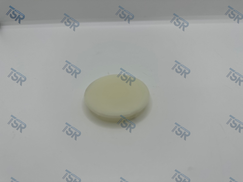 Заглушка нижней решетки радиатора