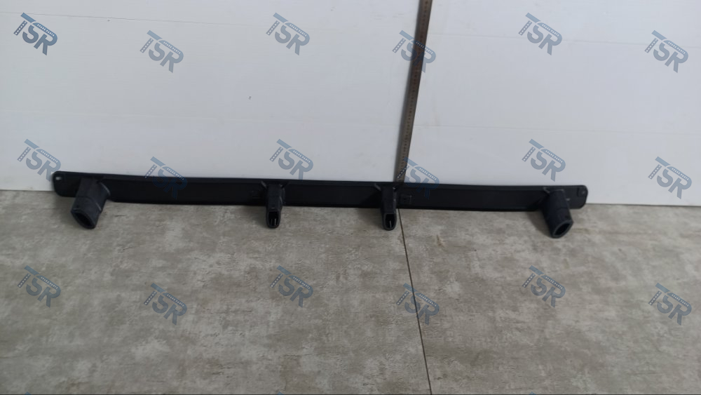 Кронштейн солнцезащитного козырька