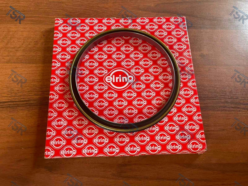 Сальник коленвала задний