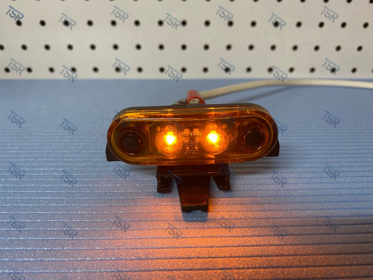 Фонарь габаритный