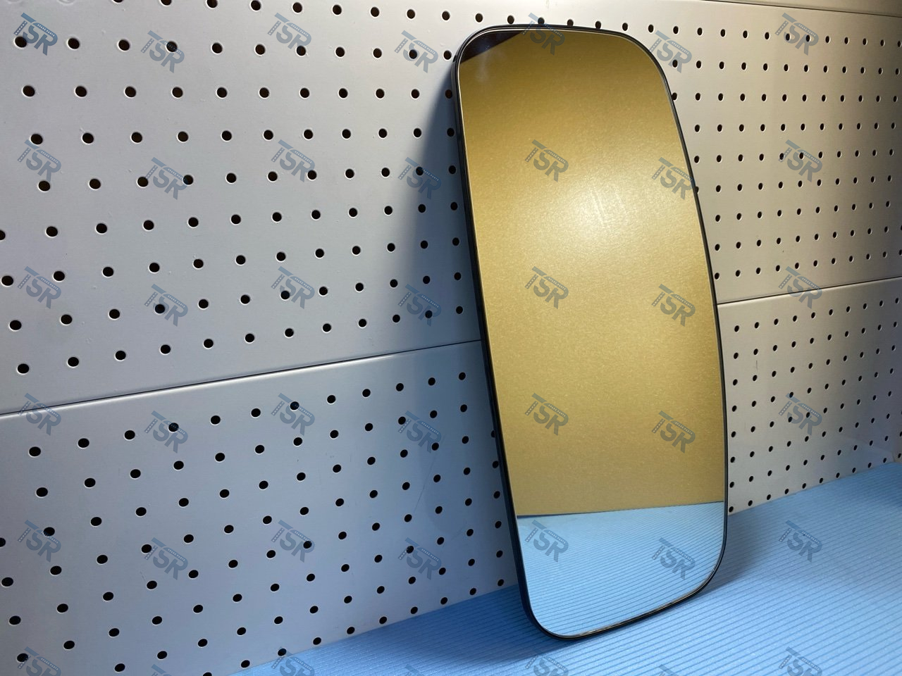 Стекло зеркала с подогревом