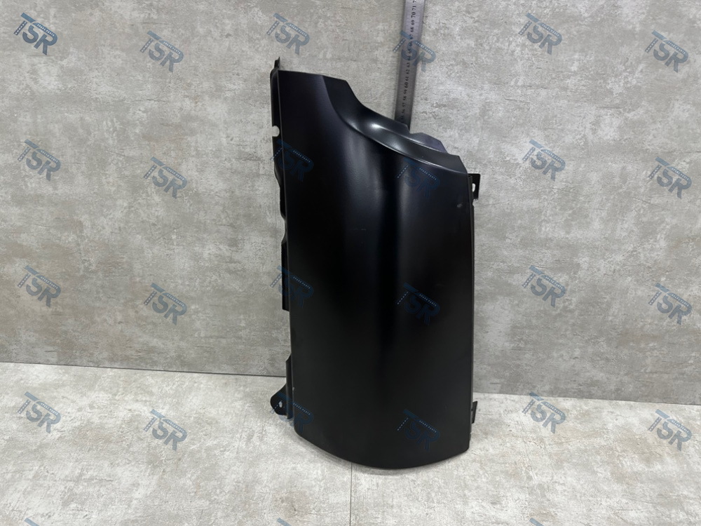 Дефлектор кабины правый