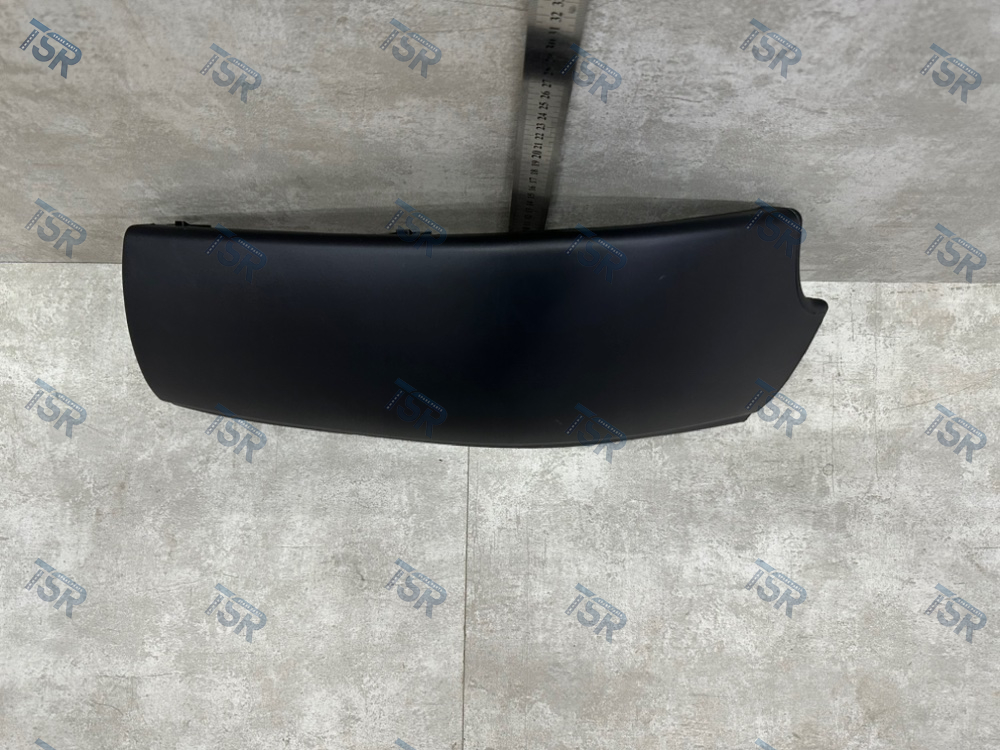 Накладка бампера левая