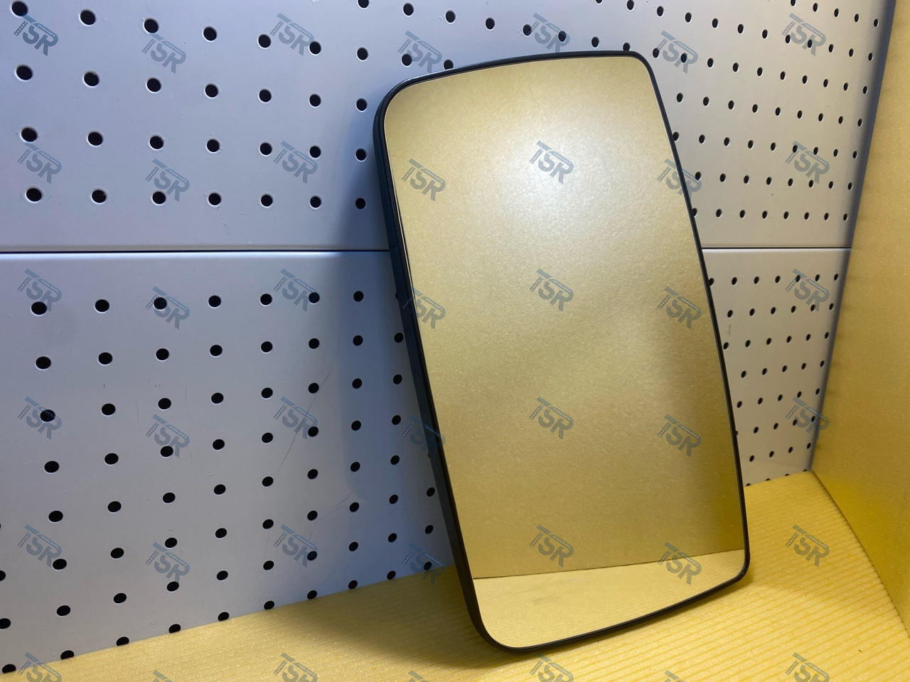 Стекло зеркала с подогревом