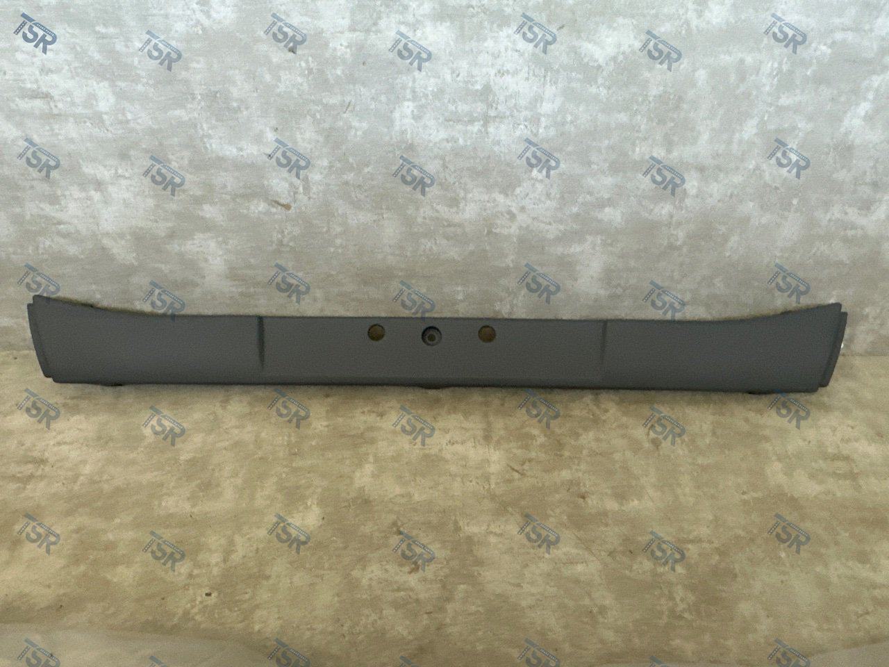 Средняя часть бампера