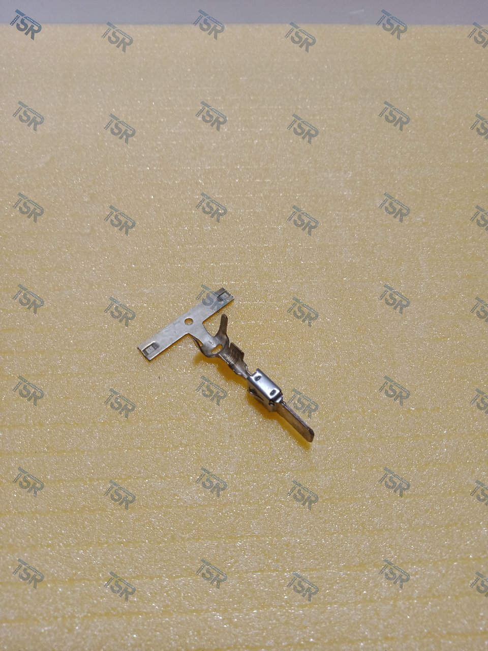 Кабельный контакт