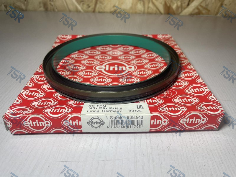 Сальник коленвала передний