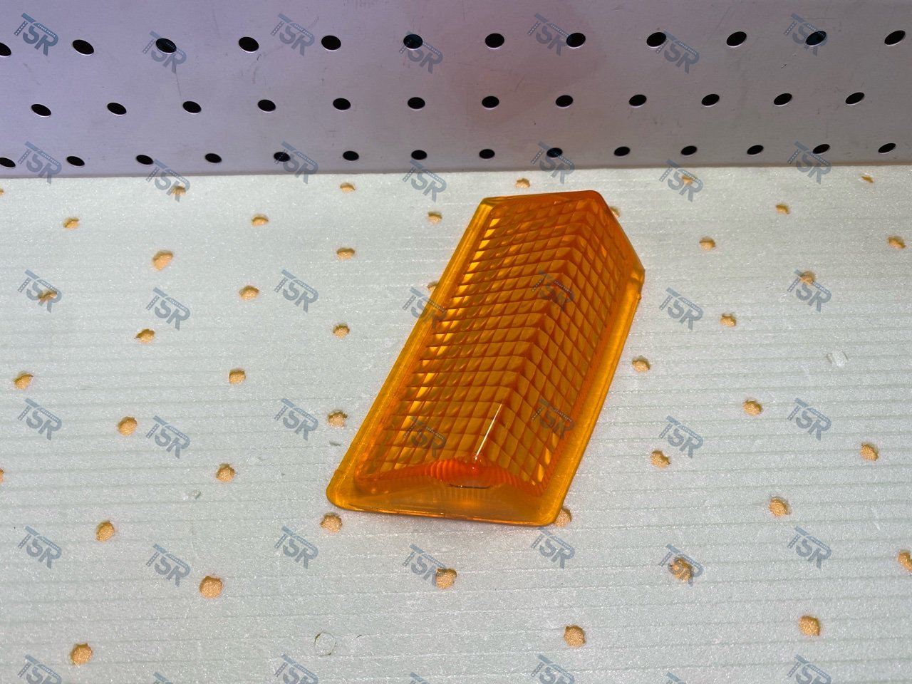 Стекло указателя поворота левое