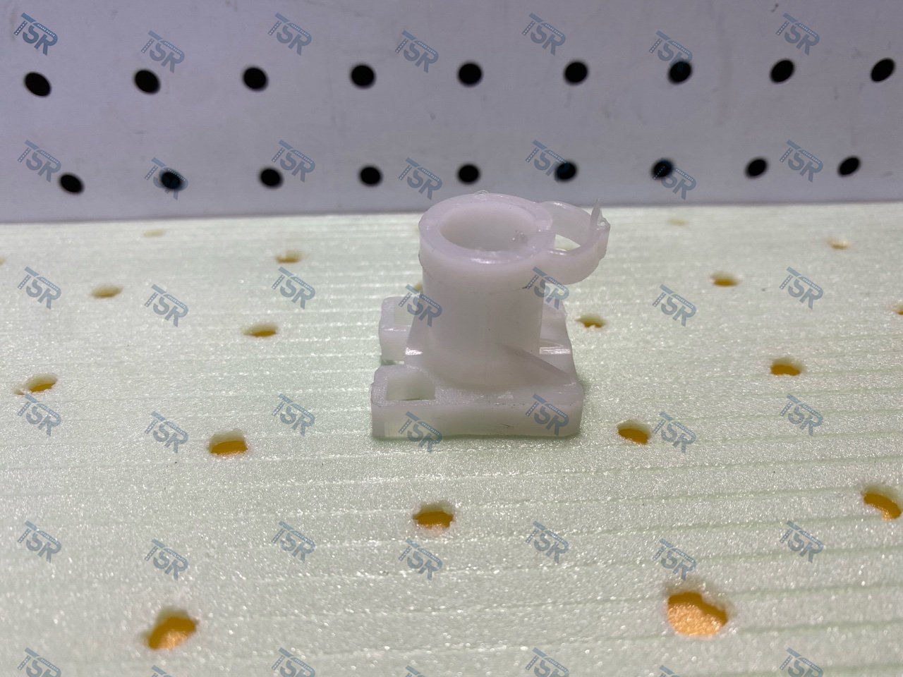 Кронштейн фары