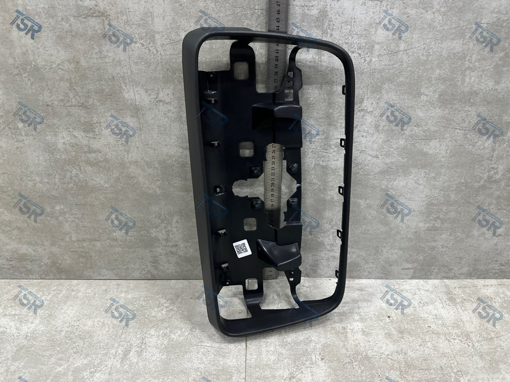 Кронштейн зеркала правый