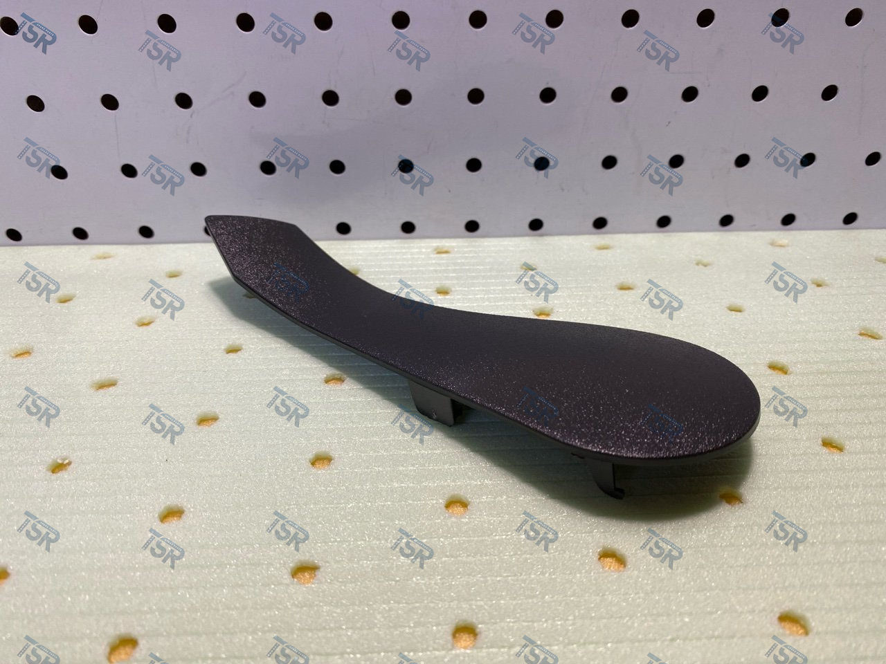 Крышка корпуса зеркала левого