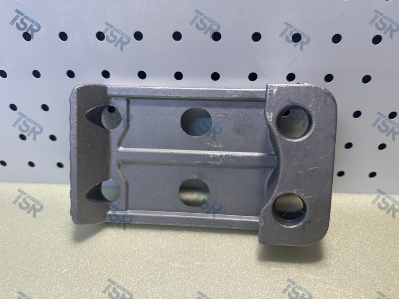 Кронштейн крыла