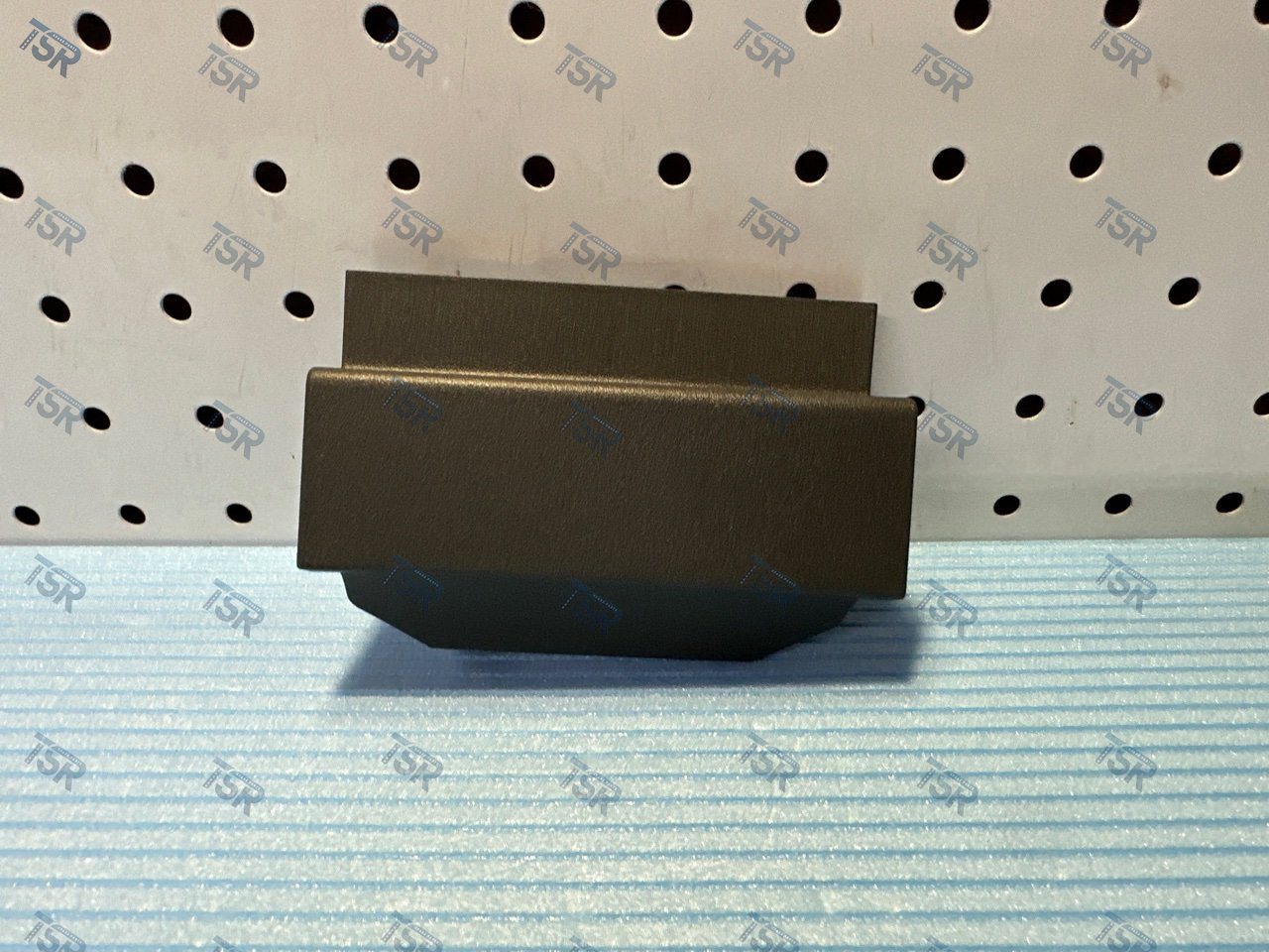 Крышка шарнира