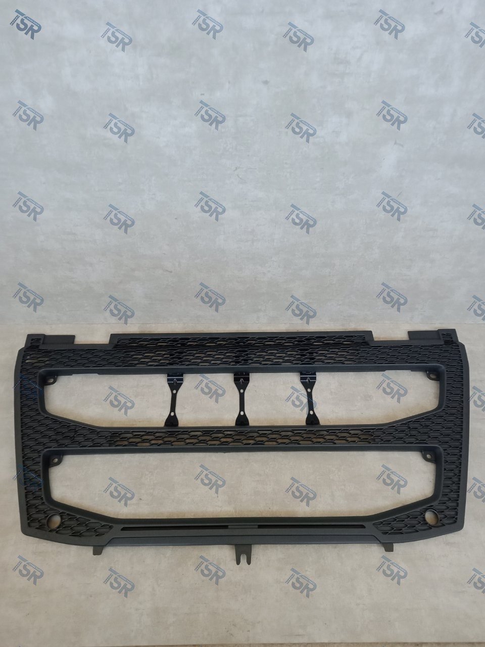 Панель передняя нижняя