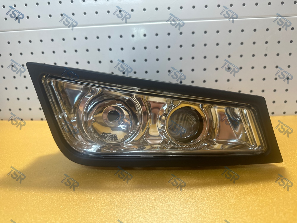 Фара противотуманная