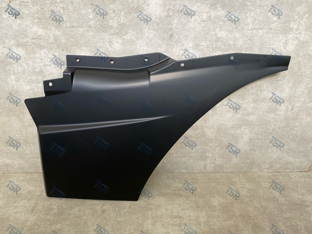 Накладка двери левой