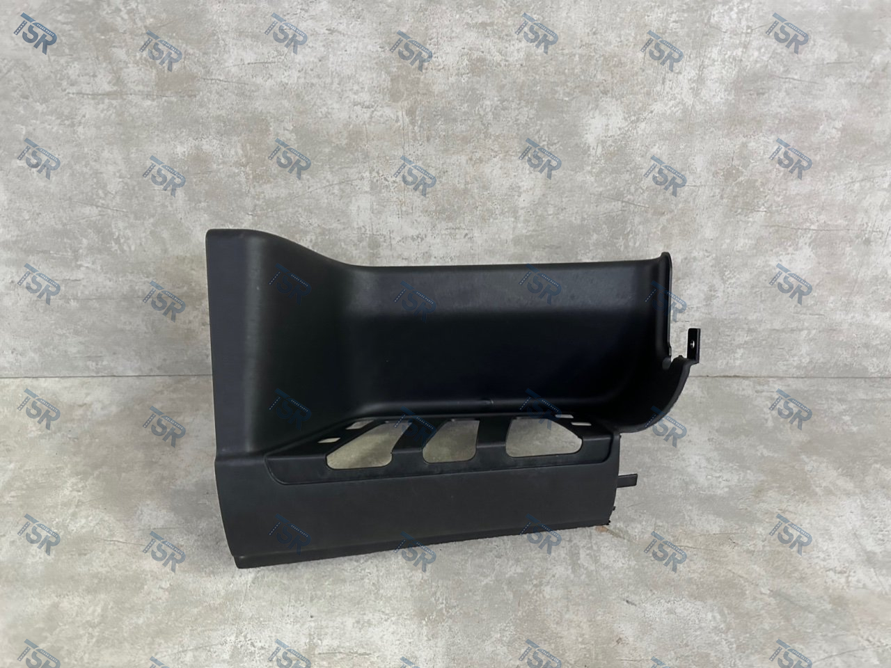 Корпус подножки