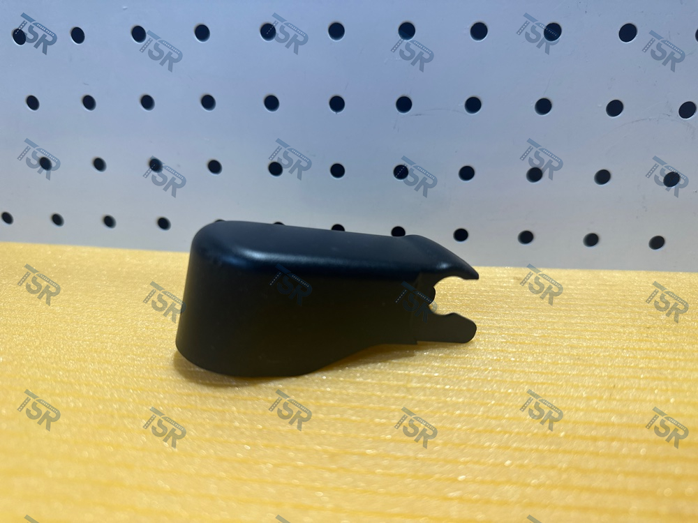 Крышка поводка стеклоочистителя