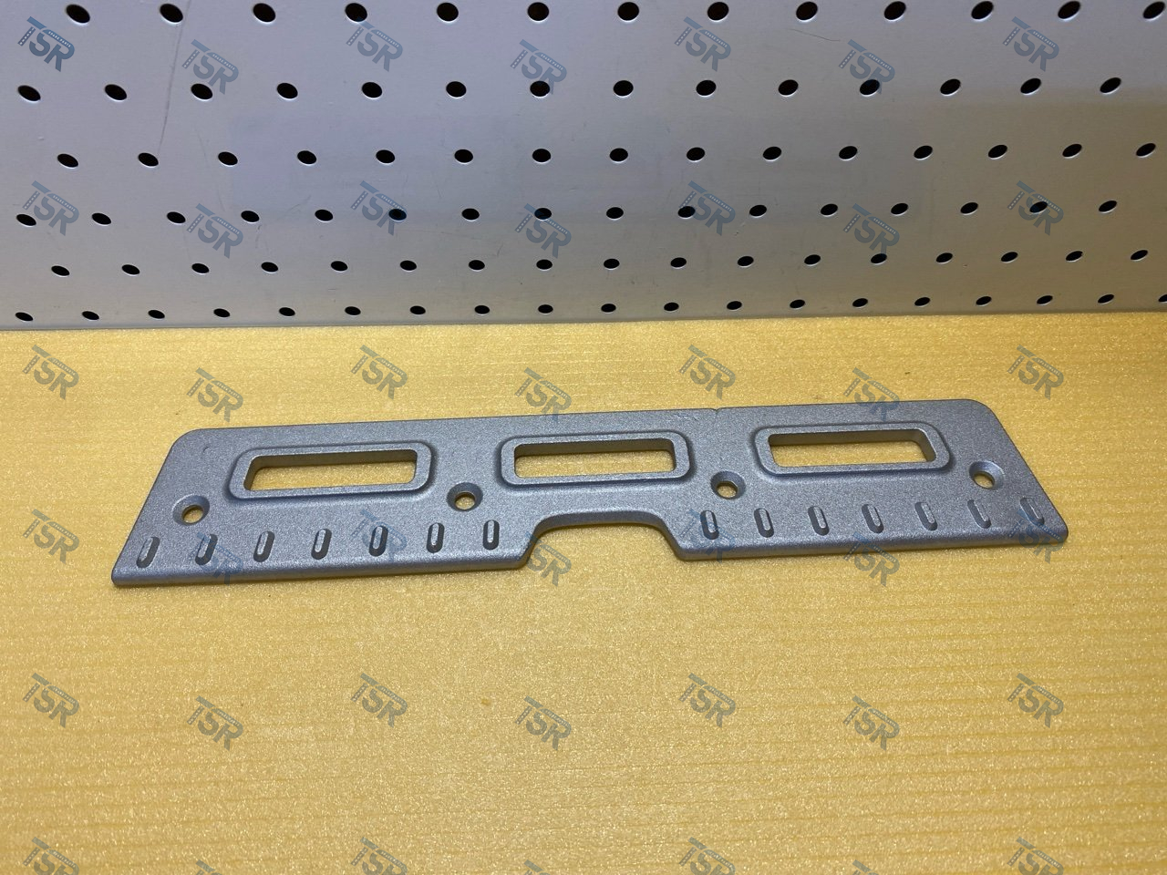 Накладка бампера