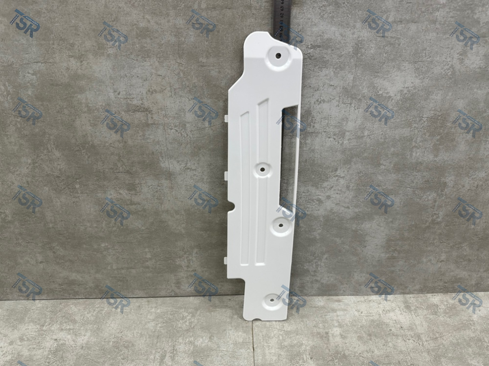 Накладка фары правая