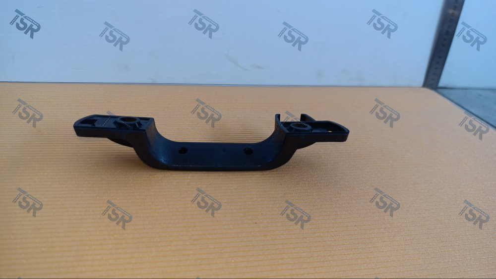 Ручка капота