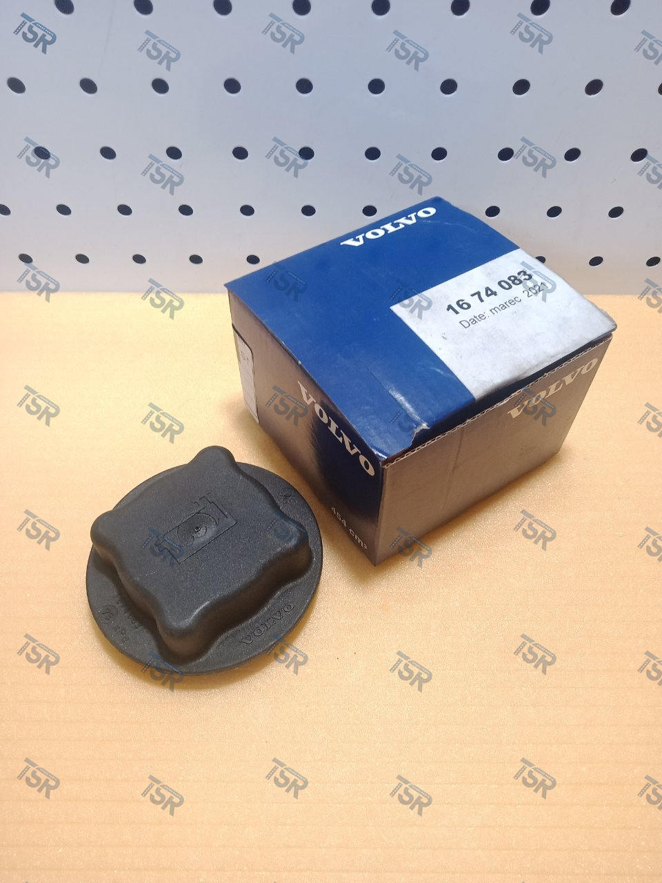 Крышка расширительного бачка