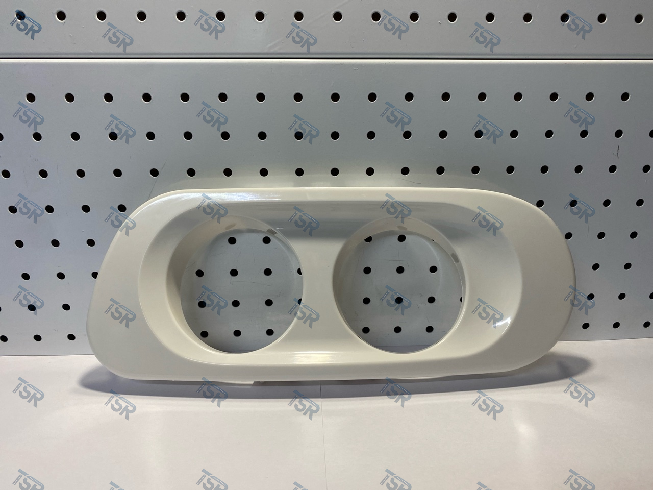 Облицовка фары левая