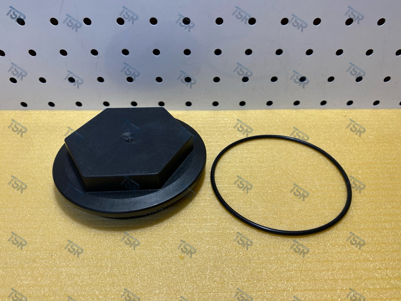 Крышка шкворня