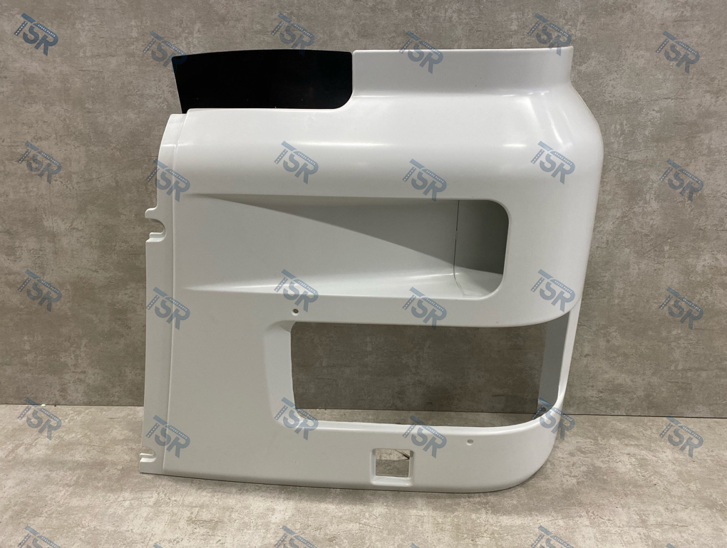 Облицовка фары правая