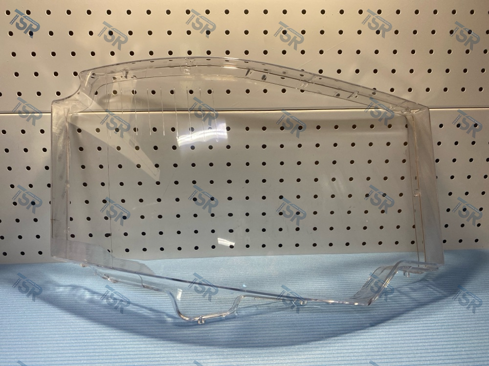 Стекло фары правое